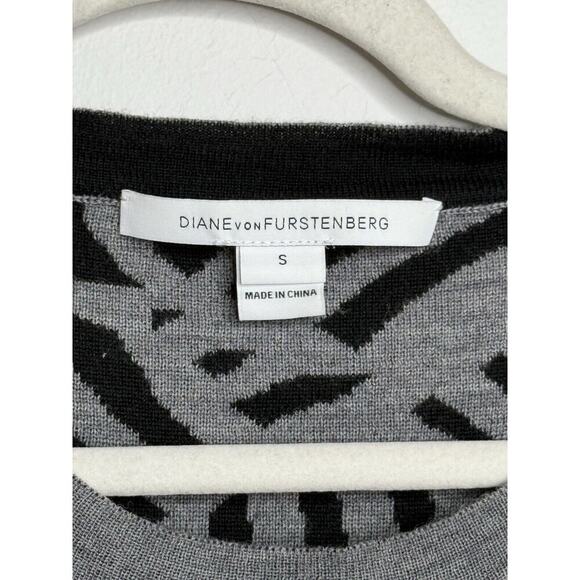 Diane Von Furstenberg Farley Sweater Dress 100% Wool Black Gray S Small Print - Picture 3 of 9